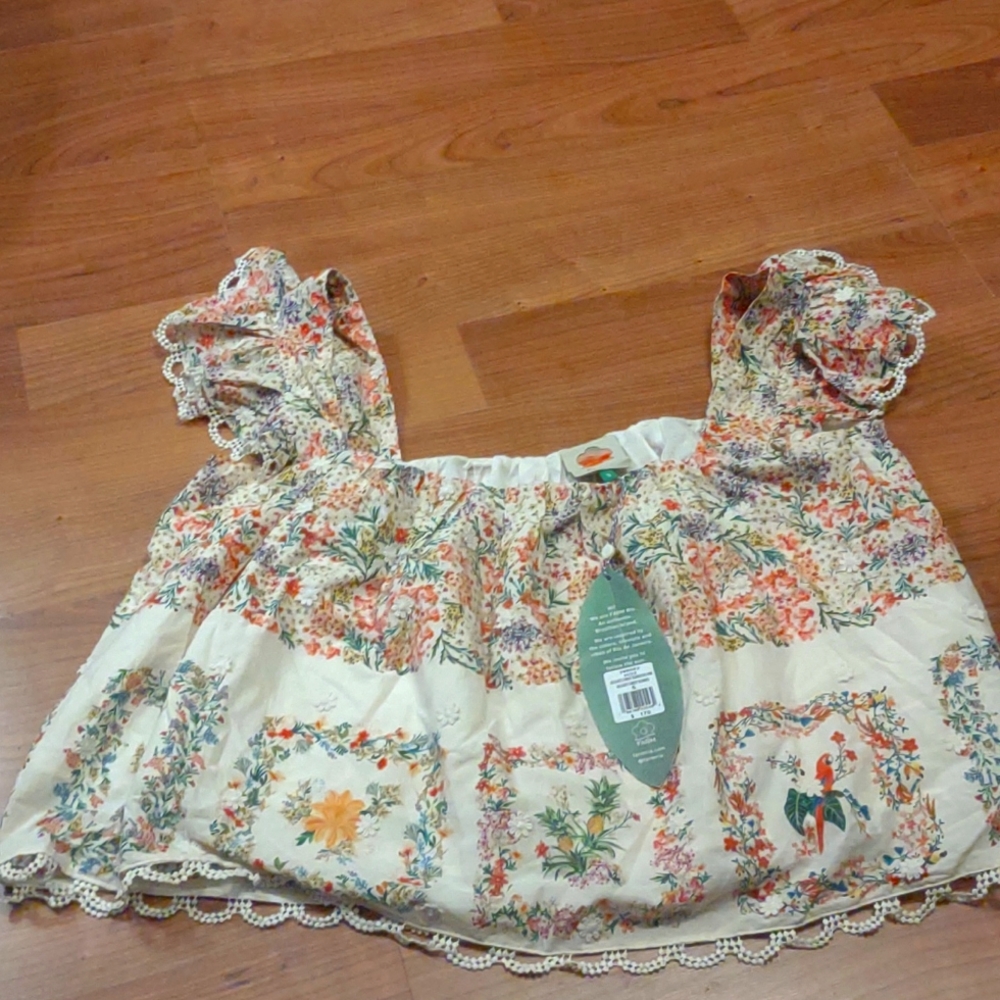 Delicate forest scarves top multi colors size small new